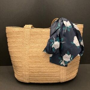 Draper James Woven Wicker Tote Bag Inner Zip Pocket Magnet Close Scarf Accent